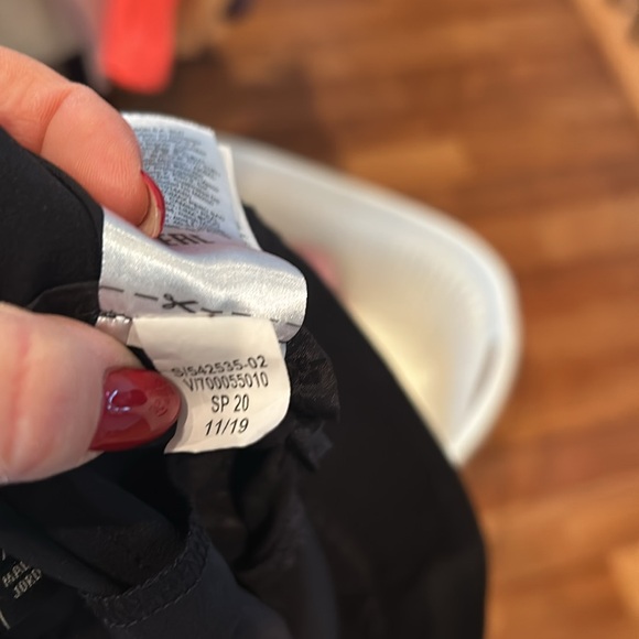 Banana Republic Trouser Everywhere pant Black XS Regular Length - Picture 6 of 7